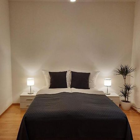 Apartment Prague-2 Rooms Free Parking Ngoại thất bức ảnh
